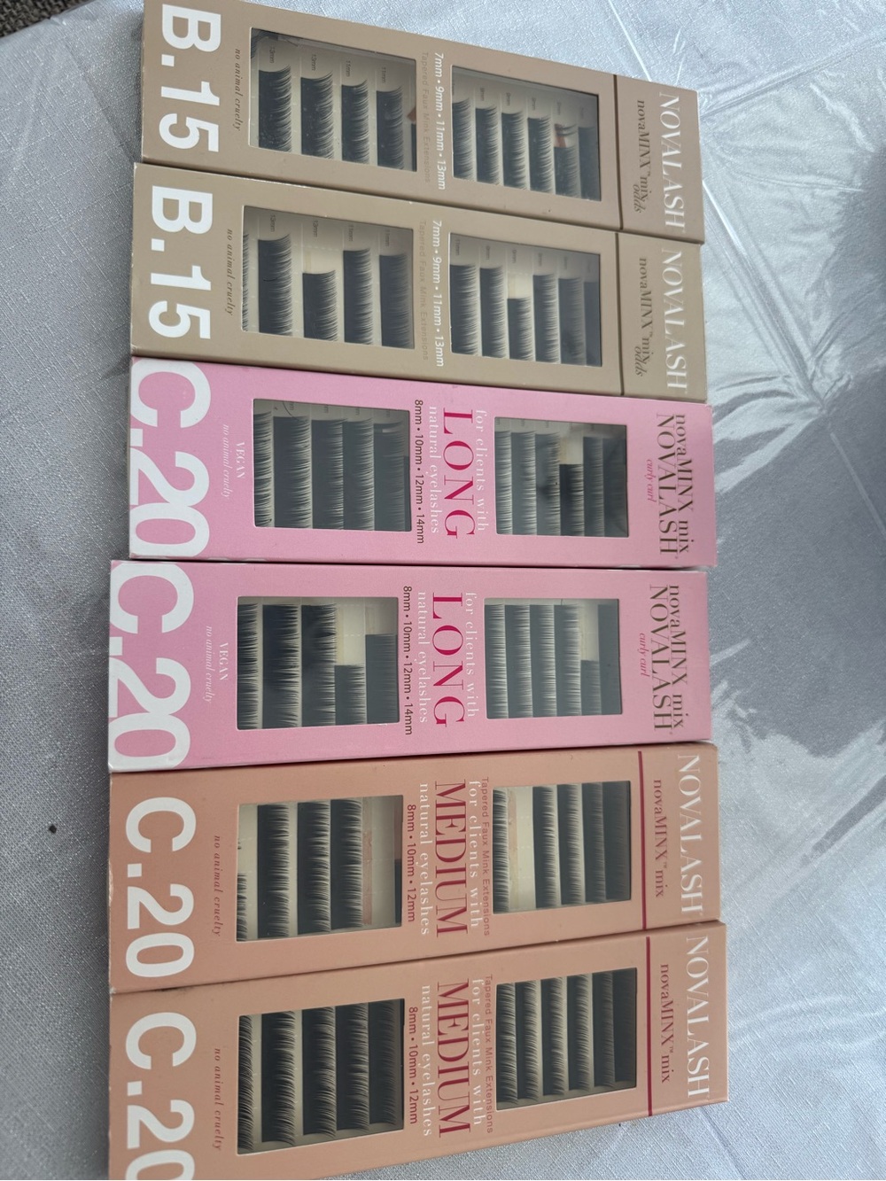 Novalash Individual Lash Trays - Mixed Lengths in Pink & Beige Packaging